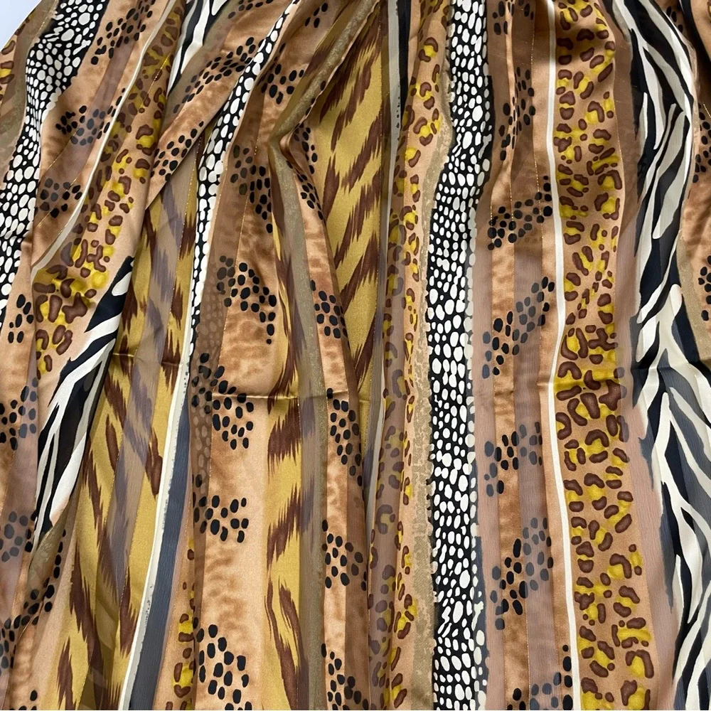 Animal Print Fabric Sheer Stripes Leopard Tiger Jungle Metallic 2‎ Yards Apparel - Picture 5 of 6